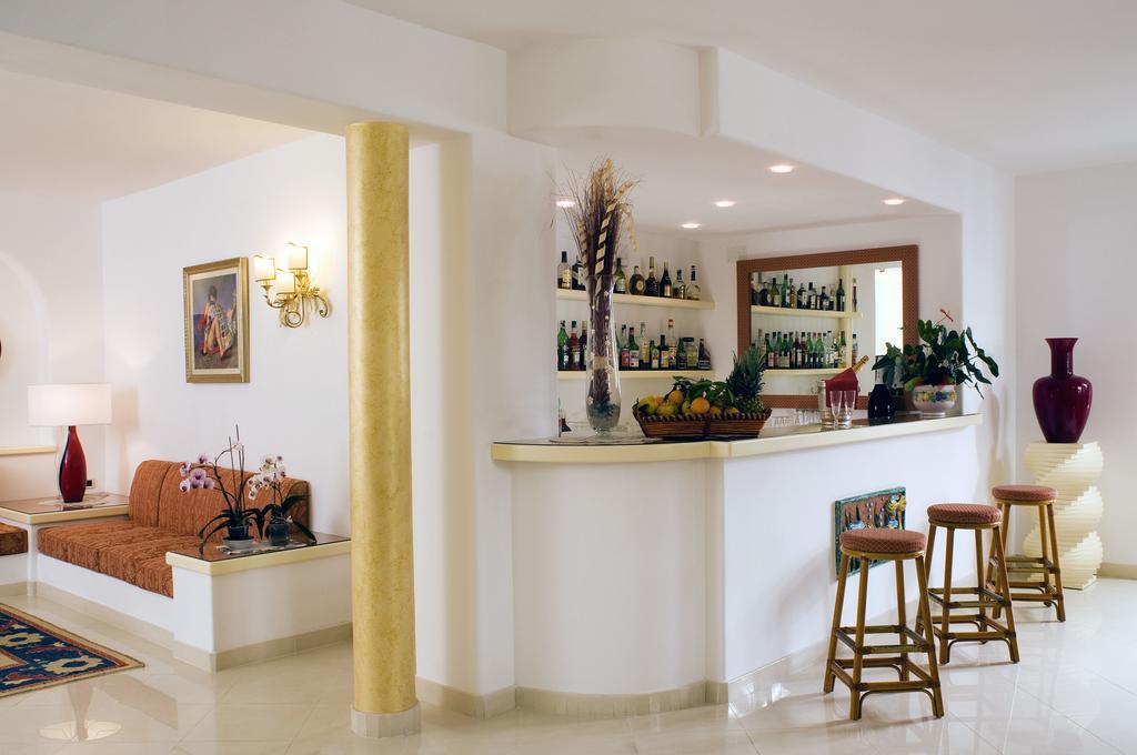 Hotel Villa Bianca Forio  ภายนอก รูปภาพ