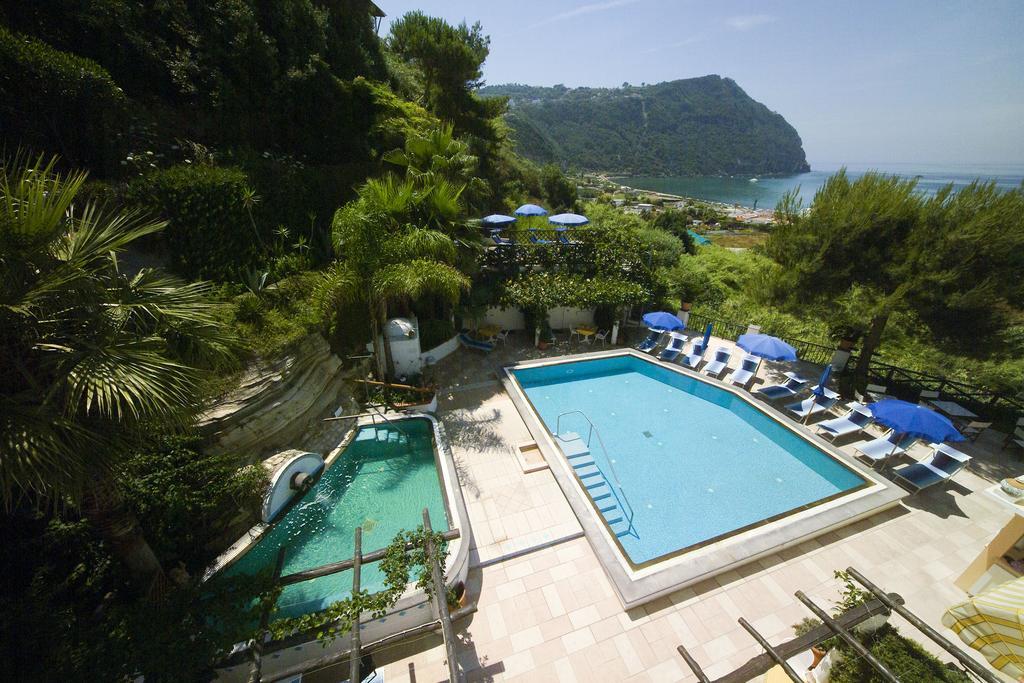 Hotel Villa Bianca Forio  ภายนอก รูปภาพ