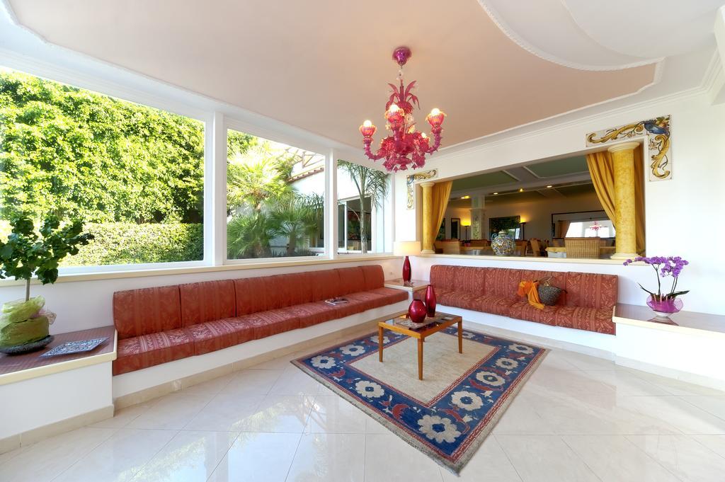 Hotel Villa Bianca Forio  ภายนอก รูปภาพ